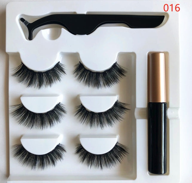 Magnetic false eyelashes Magnetic false eyelashes